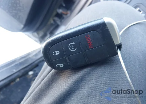 2014 Dodge Journey Limited z USA, uszkodzony, nr VIN 3C4PDDDG6ET166888